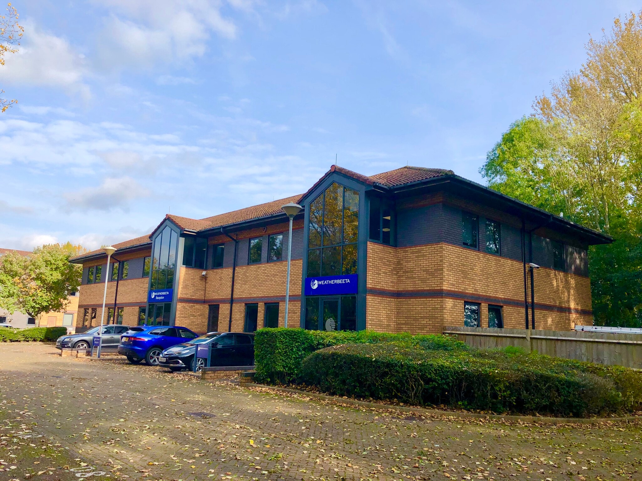 Adderbury Ct, Banbury for sale Primary Photo- Image 1 of 1