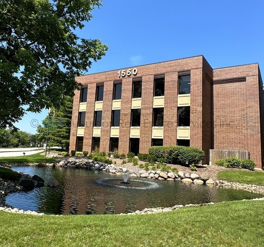 1550 Spring Rd, Oak Brook, IL for lease Building Photo- Image 1 of 14