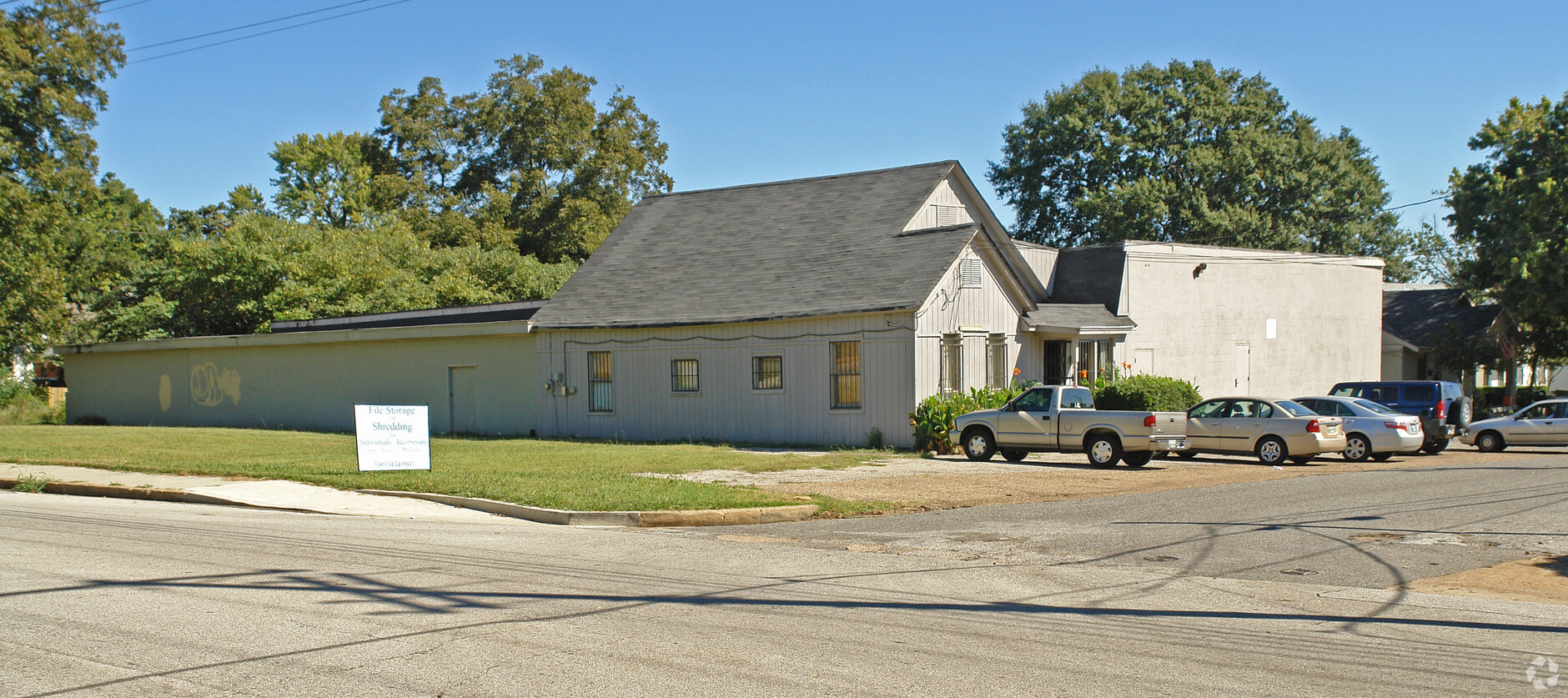 Building Photo