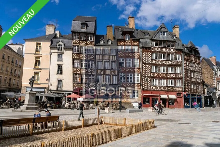 Retail in Rennes for lease - Building Photo - Image 1 of 1