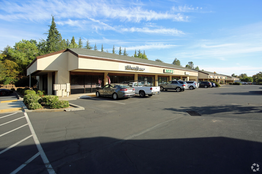 500-546 Auburn Ravine Rd, Auburn, CA for sale - Building Photo - Image 1 of 1