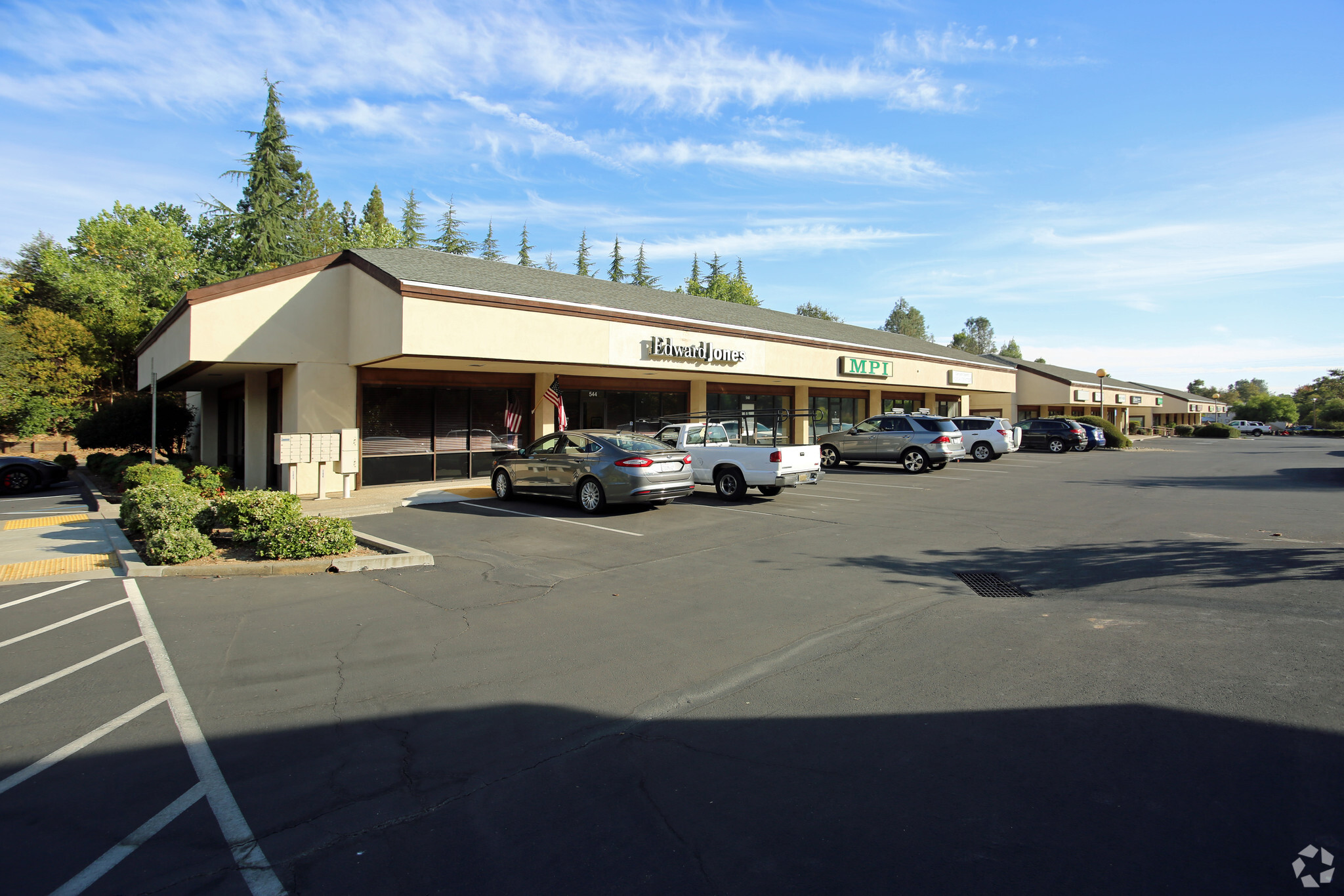 500-546 Auburn Ravine Rd, Auburn, CA for sale Building Photo- Image 1 of 1