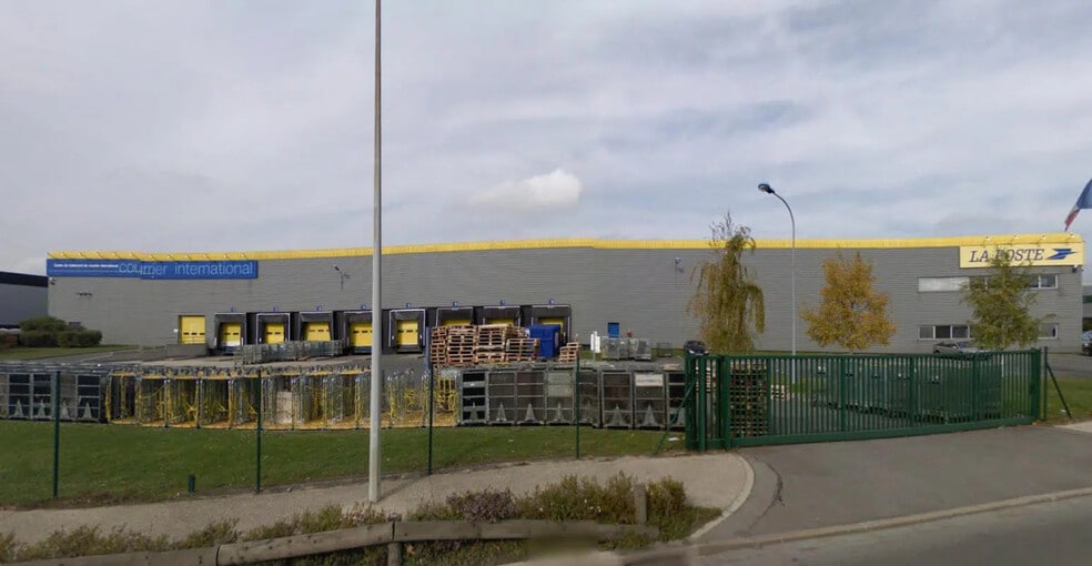 Industrial in Mitry-Mory for lease - Building Photo - Image 3 of 9