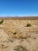 Midway Ave Lucerne Valley, Lucerne Valley CA - Convenience Store