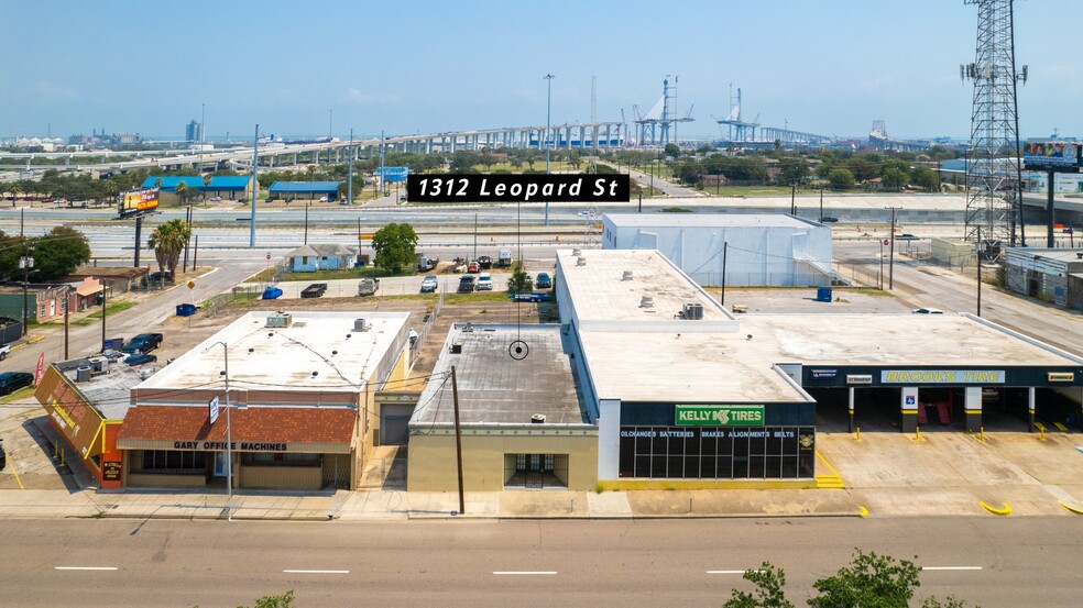 1312 Leopard St, Corpus Christi, TX for sale - Building Photo - Image 1 of 34