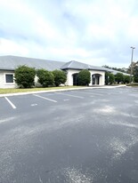 2465 Saint Johns Bluff Rd S, Jacksonville FL - Convenience Store