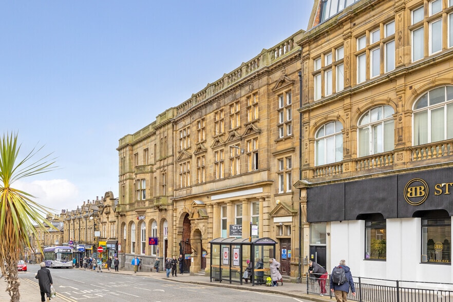 Queen St, Leeds for lease - Building Photo - Image 2 of 3