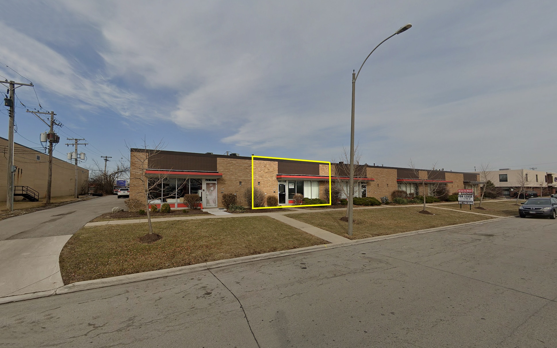 694-704 N Larch Ave, Elmhurst, IL for lease Building Photo- Image 1 of 5