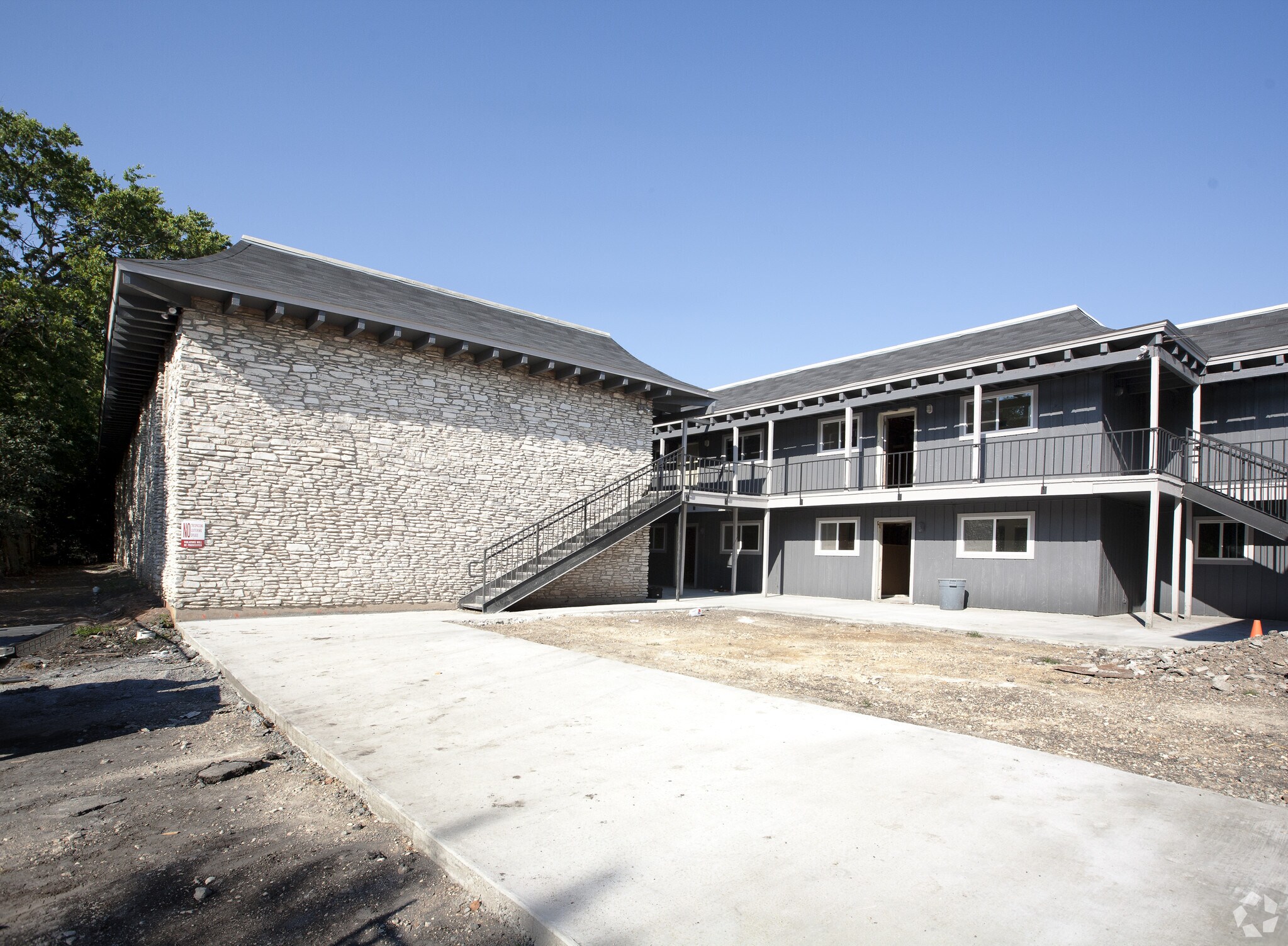 2301 Ohlen Rd, Austin, TX for sale Primary Photo- Image 1 of 1