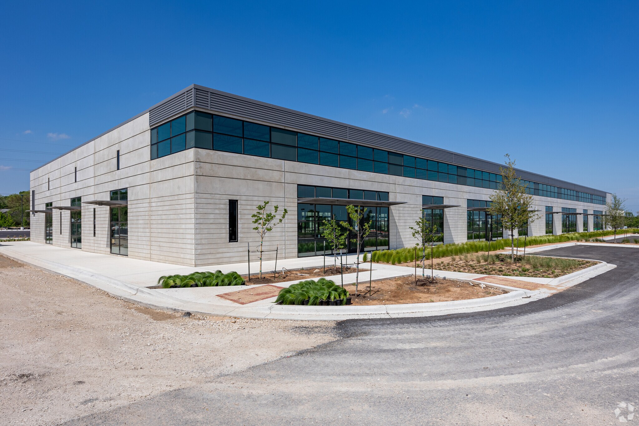 8000 Metropolis Dr, Austin, TX for sale Primary Photo- Image 1 of 1