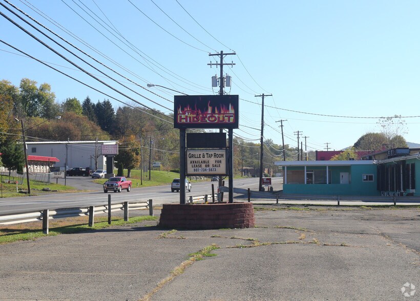 596 Upper Court St, Binghamton, NY for lease - Building Photo - Image 2 of 7