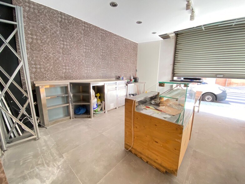 Retail in Manresa, Barcelona for lease - Interior Photo - Image 3 of 3