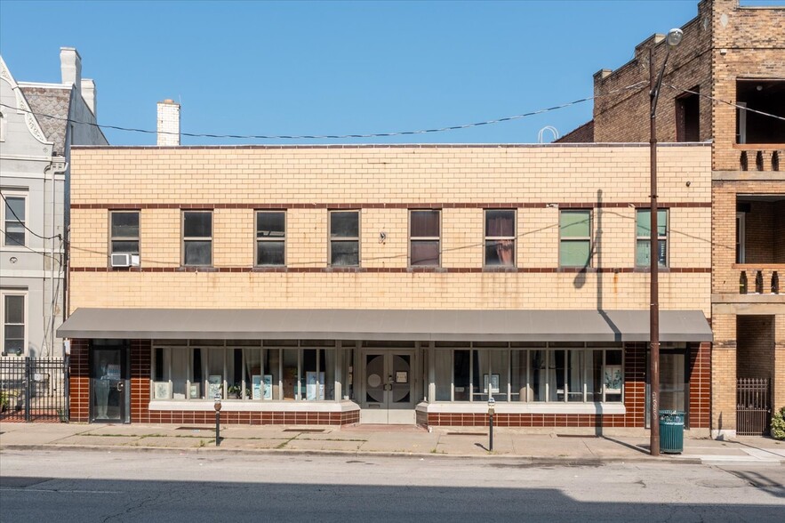 2533 Gilbert Ave, Cincinnati, OH for sale - Building Photo - Image 1 of 46