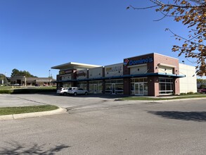 6125 Apples Way, Lincoln, NE for lease Building Photo- Image 2 of 12