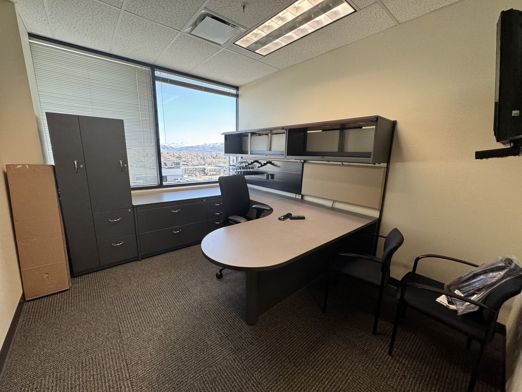 100 W Liberty St, Reno, NV for lease Interior Photo- Image 1 of 4