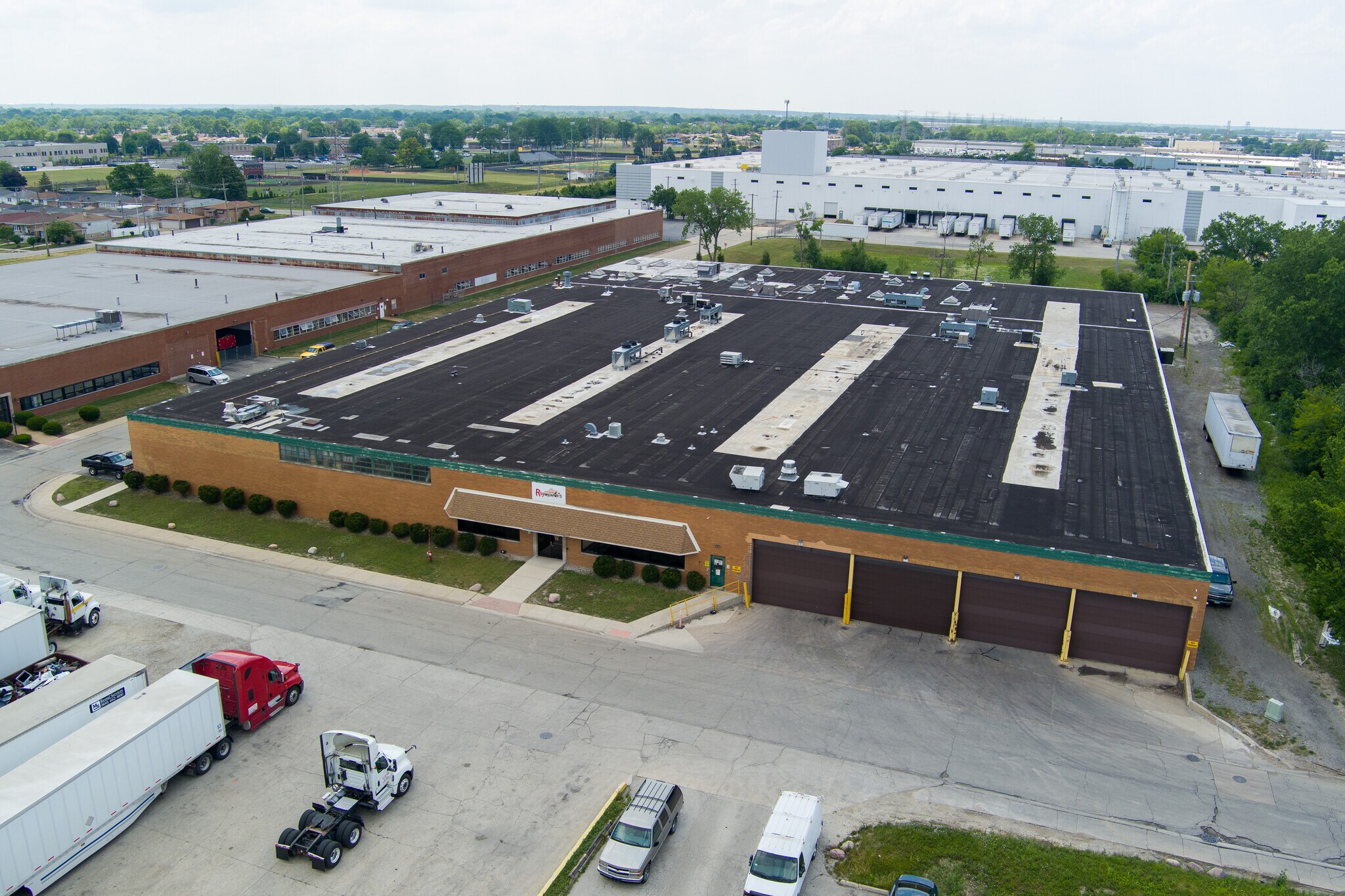 Ups Bedford Park Il Phone Number 7424 S Lockwood Ave, Bedford Park, IL 60638 - Industrial for Sale | LoopNet
