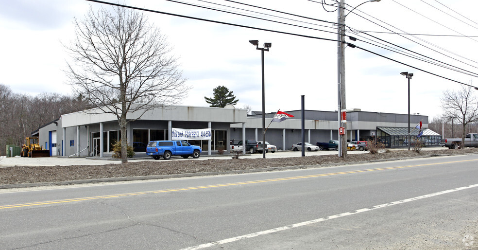 172 W Main St, Hillsborough, NH for sale - Primary Photo - Image 1 of 1