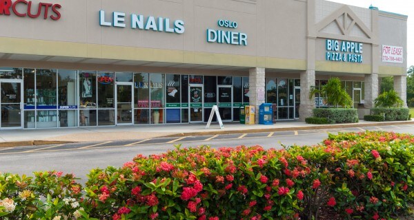 2950 9th St SW, Vero Beach, FL for lease - Building Photo - Image 3 of 4