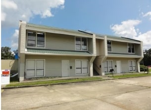 700 Covington Ctr, Covington, LA for lease Building Photo- Image 1 of 4