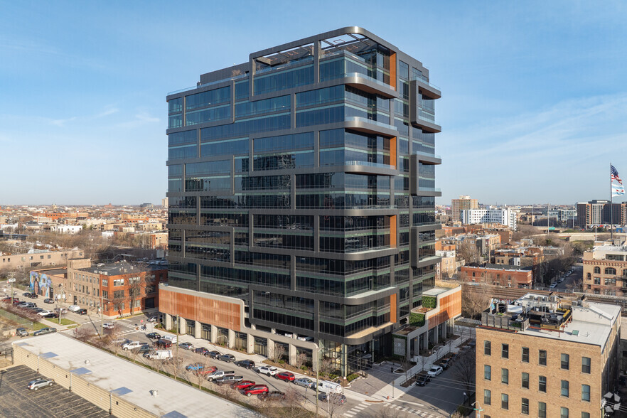 400 N Aberdeen St, Chicago, IL for lease - Building Photo - Image 1 of 9