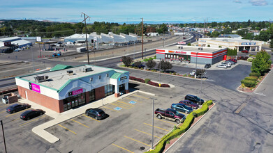 2010 Yakima Valley Hwy, Sunnyside, WA for lease Building Photo- Image 1 of 2