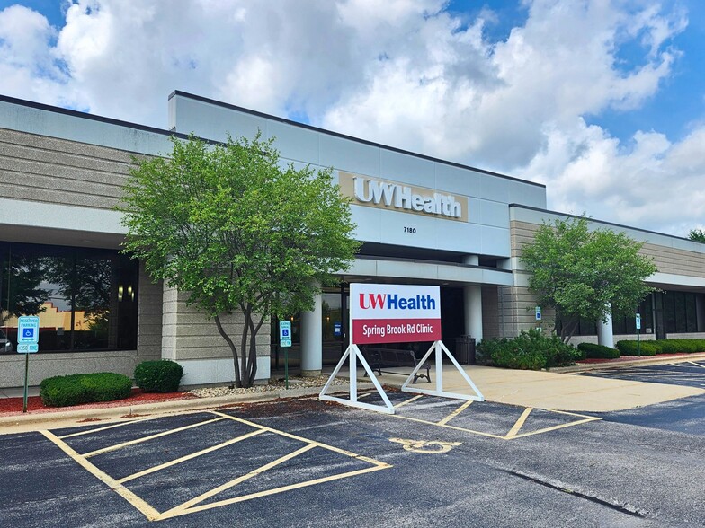 7180 Spring Brook Rd, Rockford, IL for lease - Building Photo - Image 3 of 5