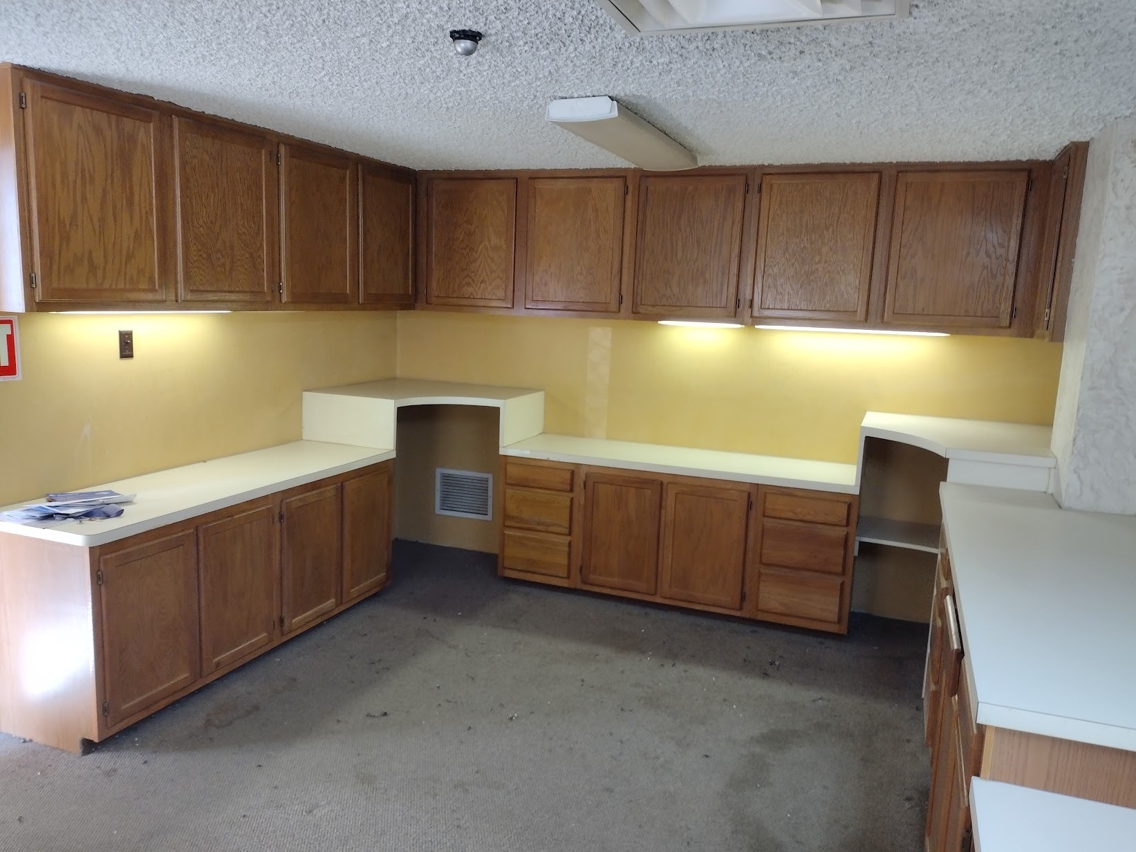 1954-1956 Walnut St, Columbus, OH for lease Interior Photo- Image 1 of 7