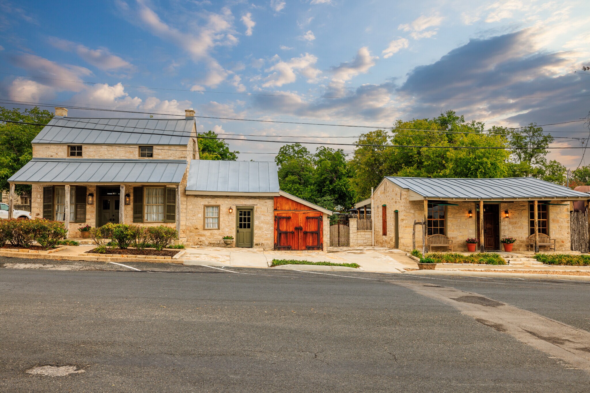 112 N Crockett St, Fredericksburg, TX for sale Building Photo- Image 1 of 1
