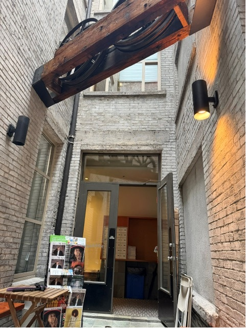 319 Pender St W, Vancouver, BC for lease Building Photo- Image 1 of 11