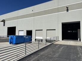 7,000-14,000 SF WAREHOUSE FOR SUBLEASE - Warehouse