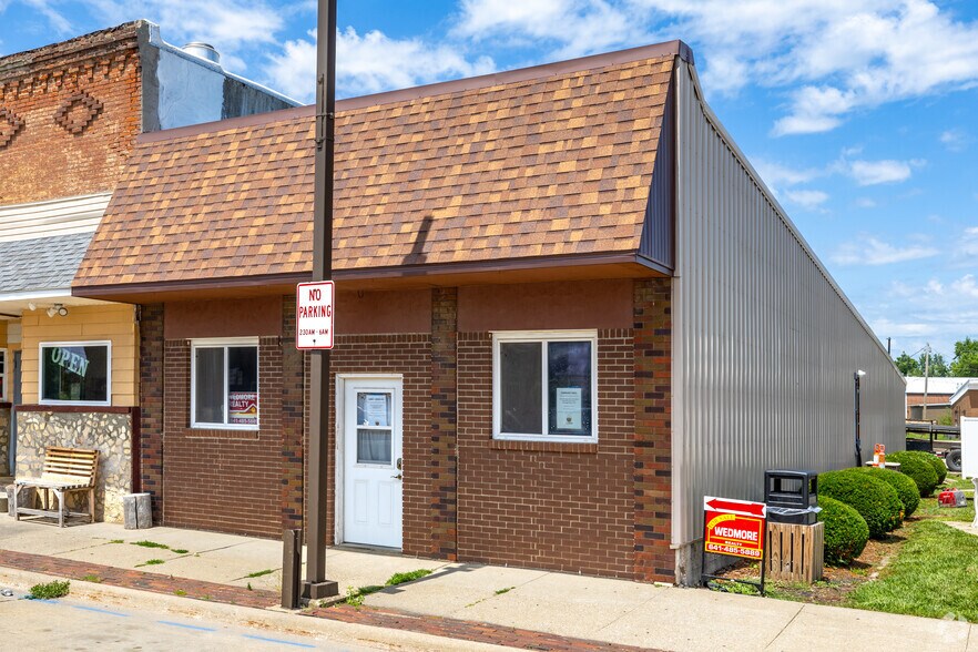 215 W 3rd St, Tama, IA for sale - Primary Photo - Image 1 of 2