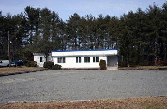 2 Rocky Gutter St, Middleboro, MA for sale Primary Photo- Image 1 of 1