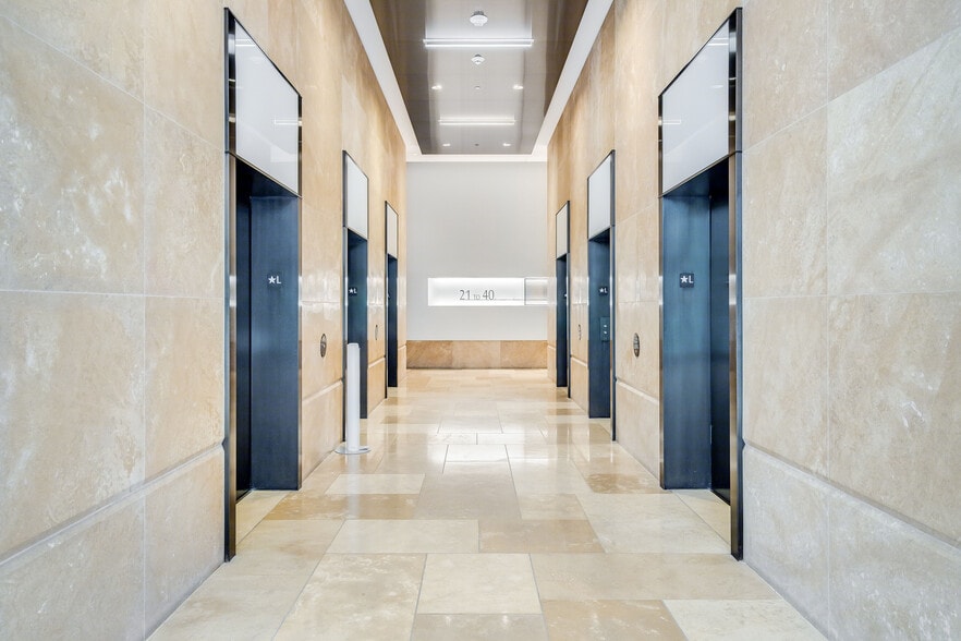 575 Market St, San Francisco, CA for lease - Lobby - Image 2 of 8