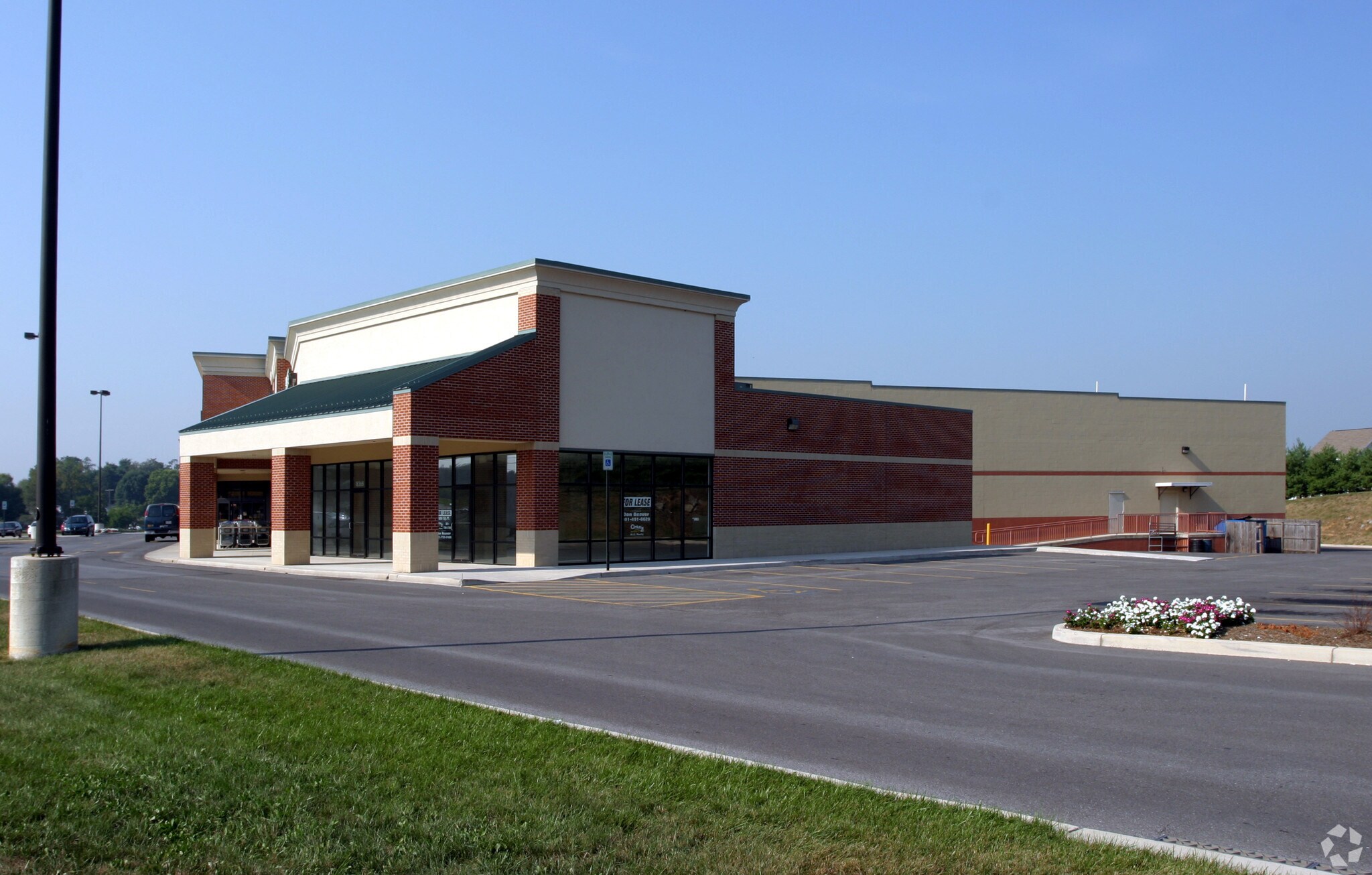 18360 College Rd, Hagerstown, MD 21740 St James Square