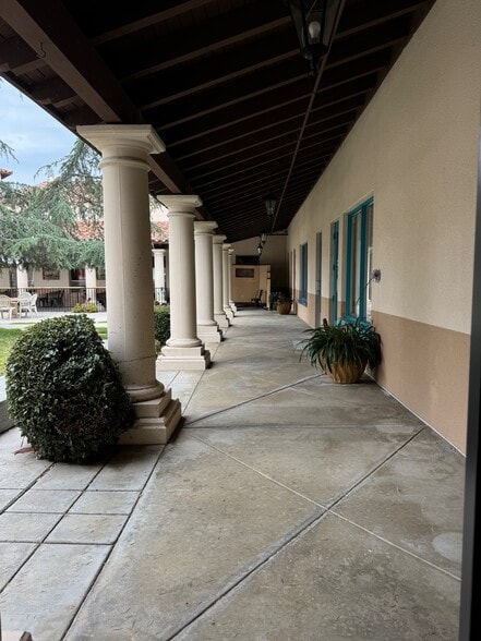 5256 S Mission Rd, Bonsall, CA for lease - Building Photo - Image 2 of 13