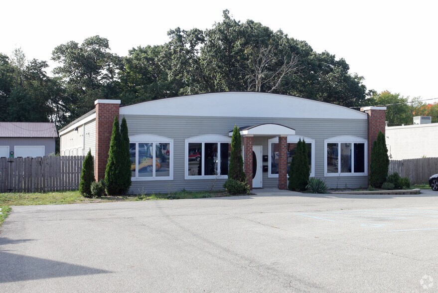 622 E Savidge St, Spring Lake, MI for sale - Primary Photo - Image 1 of 1