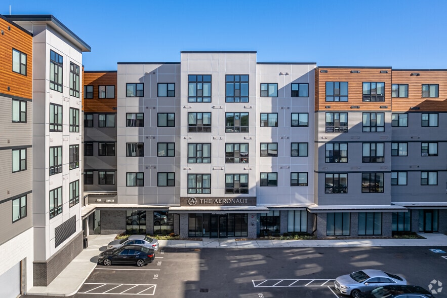 1400 Main St, Weymouth, MA for lease - Building Photo - Image 2 of 7