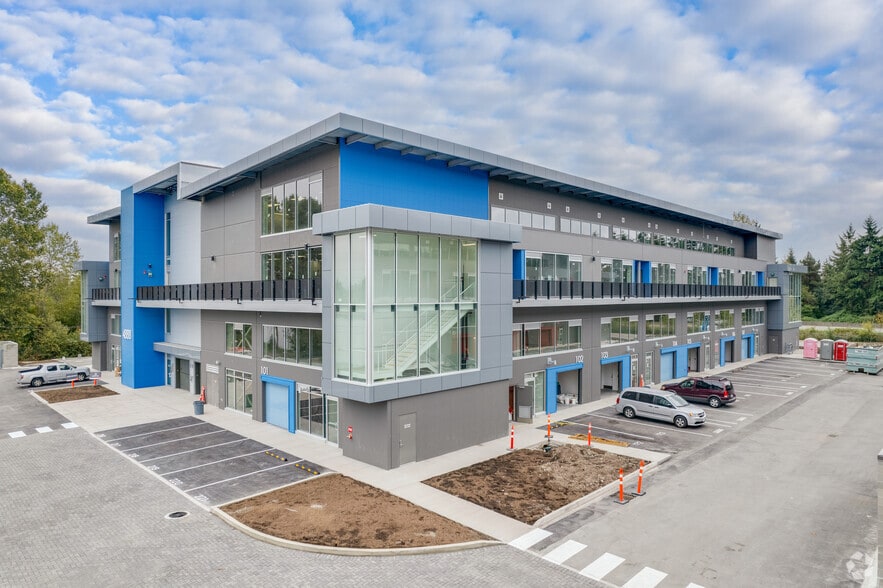 4888 Vanguard Rd, Richmond, BC for lease - Building Photo - Image 2 of 3