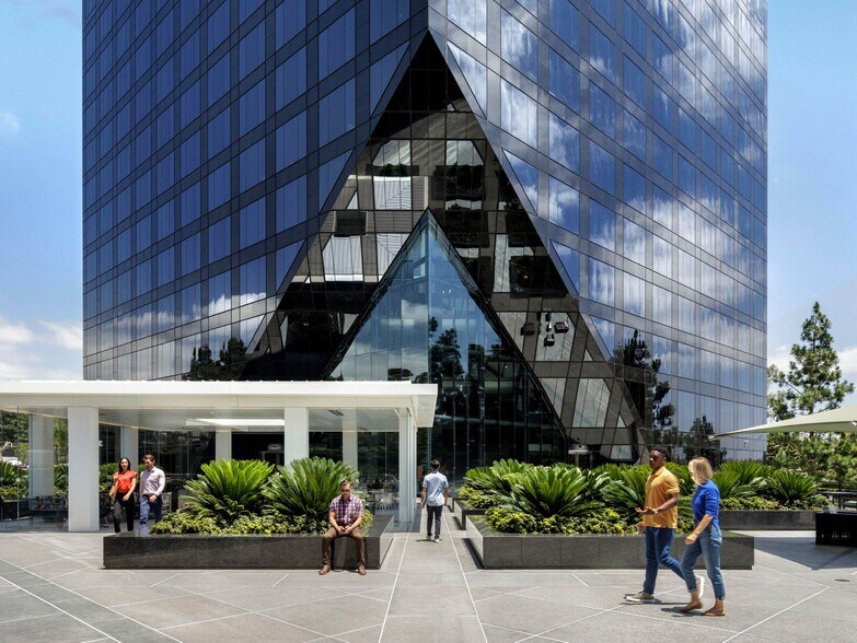 19800 MacArthur Blvd, Irvine, CA 92612 Newport Gateway