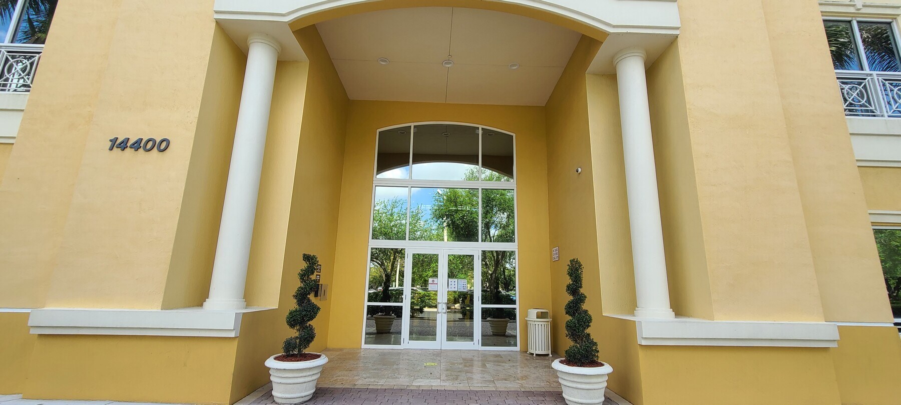 View Photo