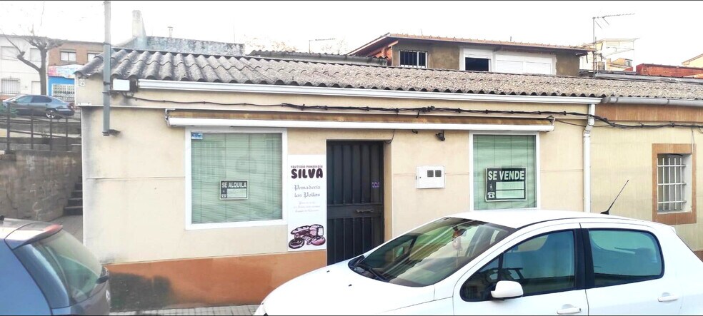 Retail in Cáceres, Cáceres for sale - Building Photo - Image 1 of 4