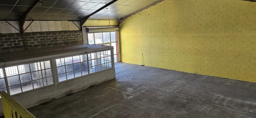 412 Rue Philémon Laugier, Hyères for lease - Building Photo - Image 2 of 8