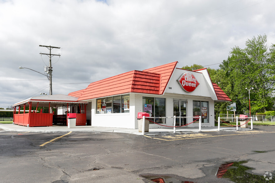 1005 W Bagley Rd, Berea, OH for sale - Primary Photo - Image 1 of 1