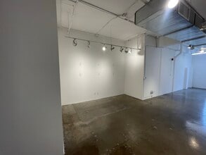 846-860 S Los Angeles St, Los Angeles, CA for lease Interior Photo- Image 1 of 4