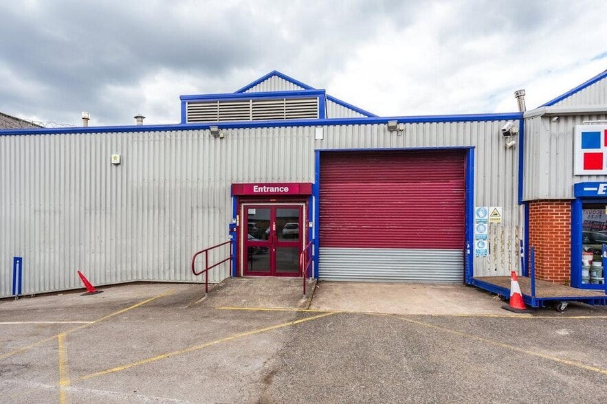 13 Monsall Rd, Manchester for sale - Building Photo - Image 1 of 1