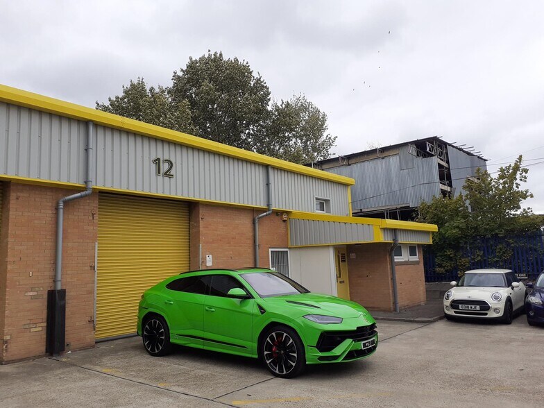 Swinbourne Rd, Basildon for sale - Building Photo - Image 1 of 1