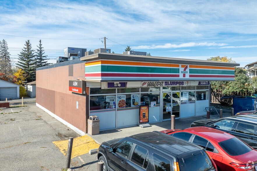 7233 Ogden Rd SE, Calgary, AB for sale - Primary Photo - Image 1 of 1