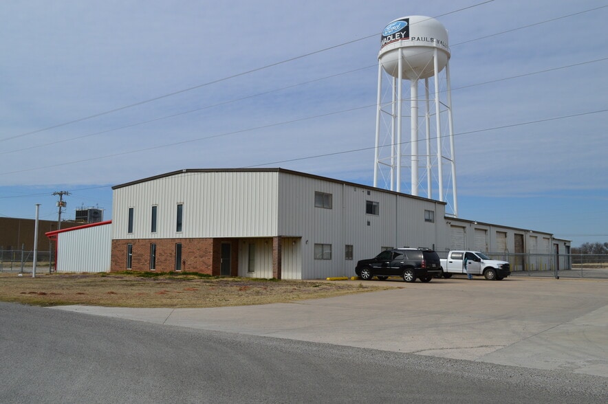 1709 Enterprise Blvd, Pauls Valley, OK for sale - Building Photo - Image 1 of 12