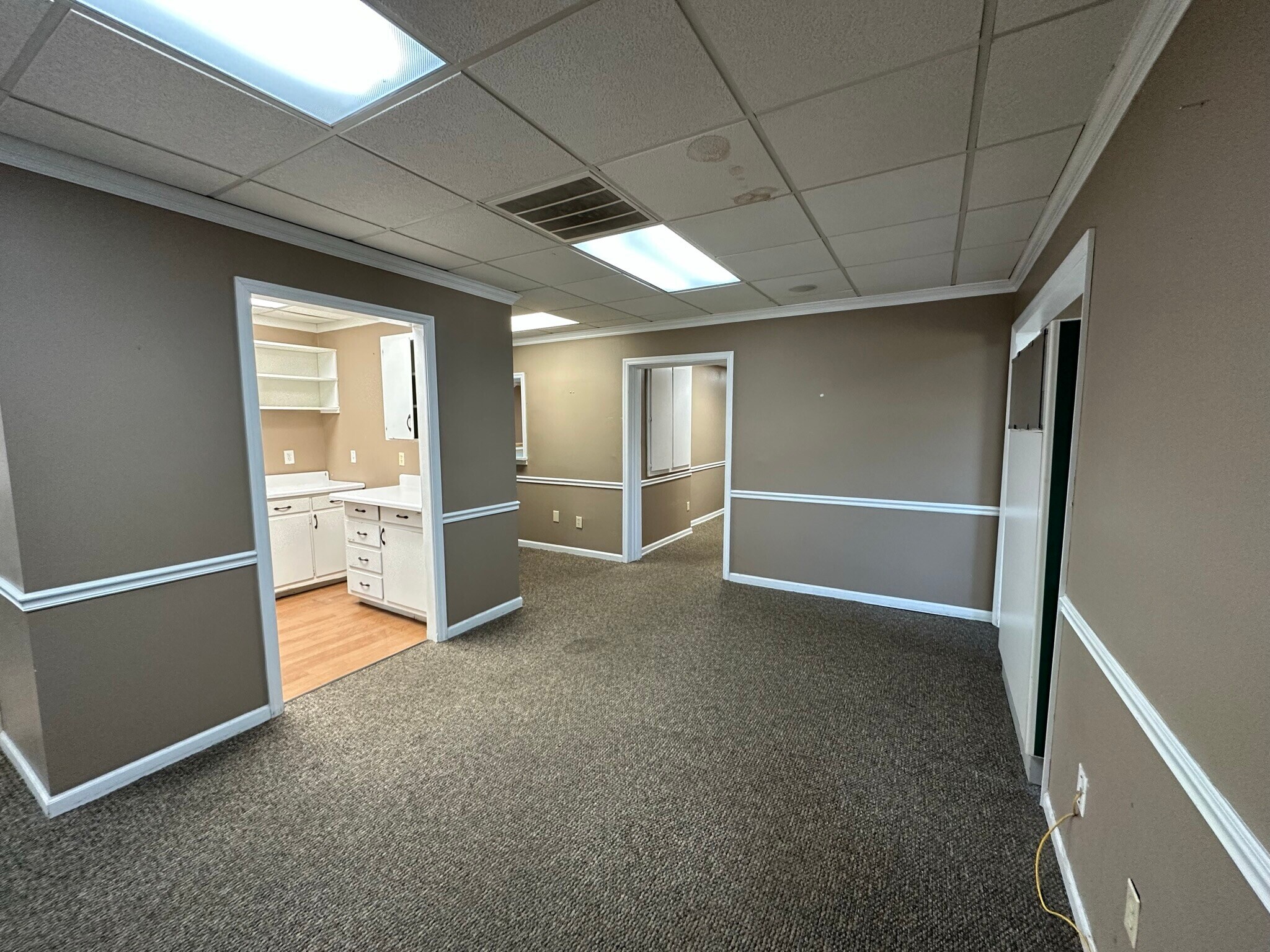 177 W Main St, Hendersonville, TN 37075 Office/Medical for Lease