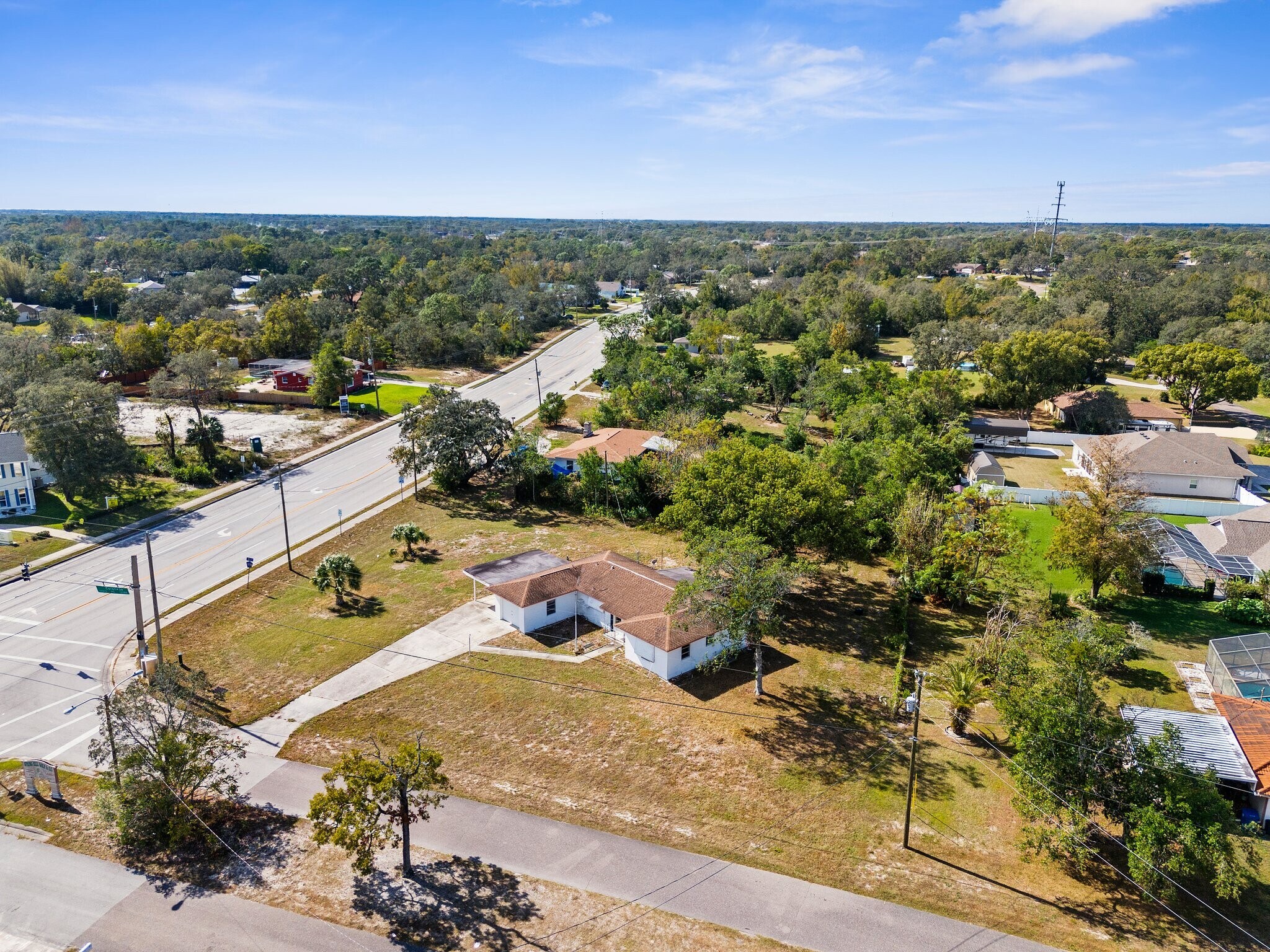 11533 Spring Hill Dr, Spring Hill, FL for sale Primary Photo- Image 1 of 33